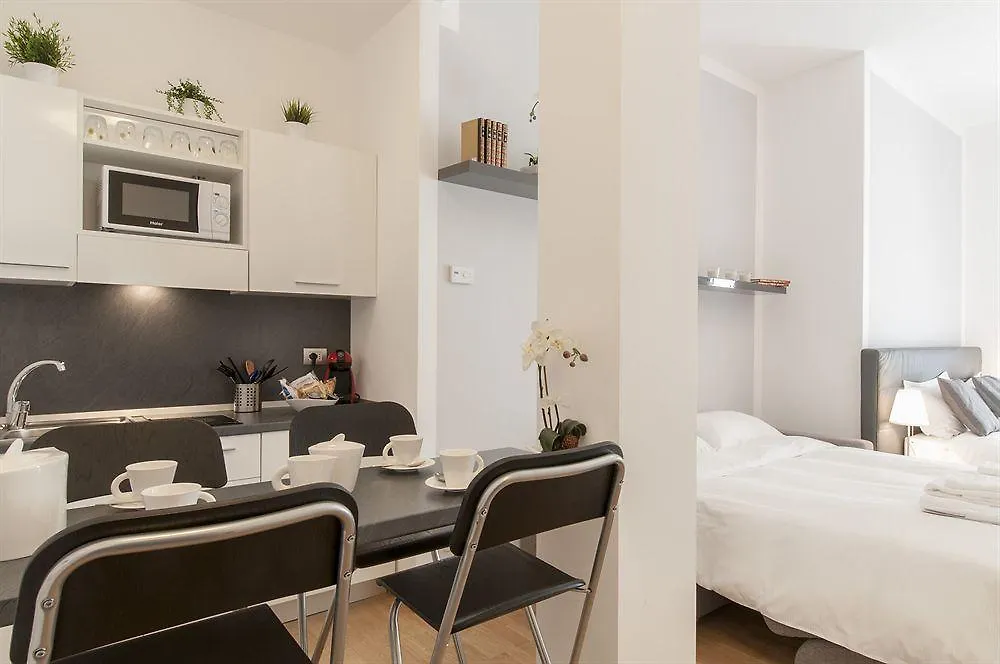 Milan Royal Suites Magenta & Luxury Apartments Italy