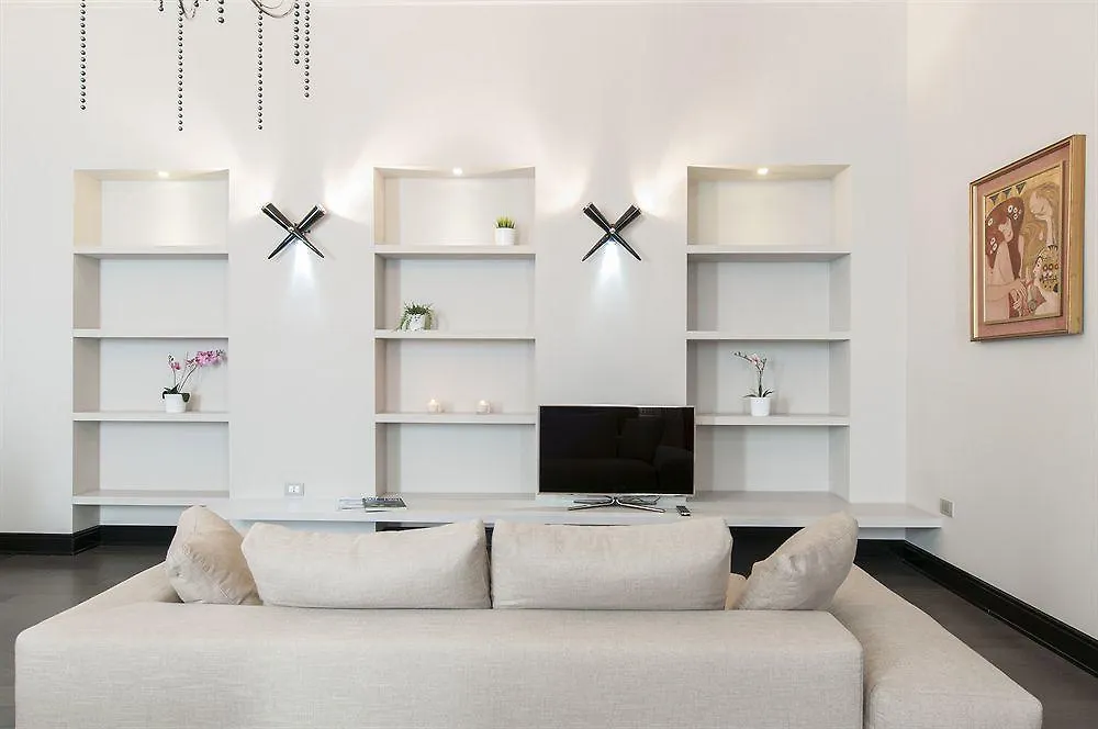 Milan Royal Suites Magenta & Luxury Apartments