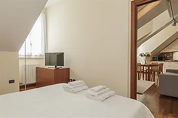 Milan Royal Suites Magenta & Luxury Apartments 0*,